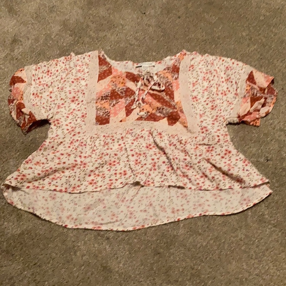 American eagle Xs shirt